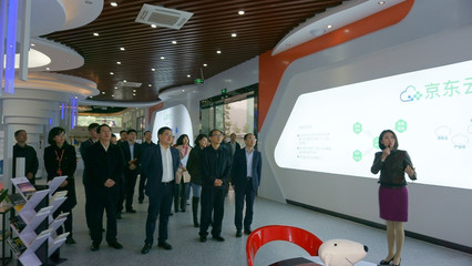 農業(yè)部市場與經濟信息司司長唐珂來銅調研 唐小平陪同